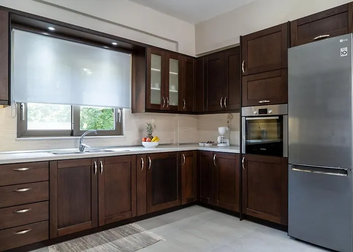 Emily In Countryside *