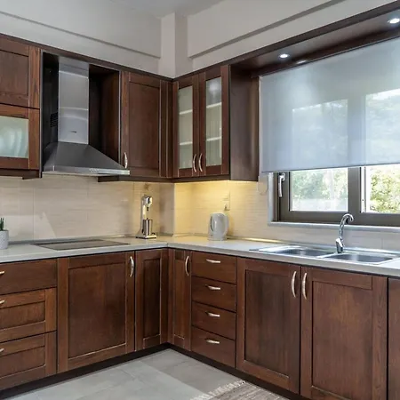 Emily In Countryside *